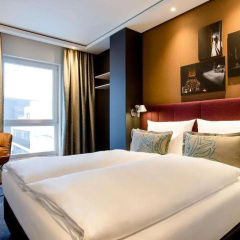 Motel One Stuttgart-Mitte - Bild 7