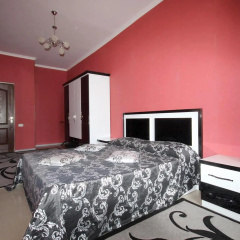 FlatsInYerevan - Apartments on Tpagrichner Street thumbnail 5
