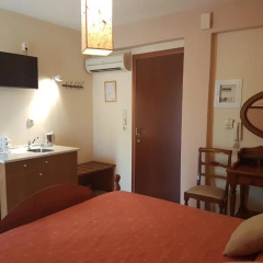 Yiannis Apartments thumbnail 10