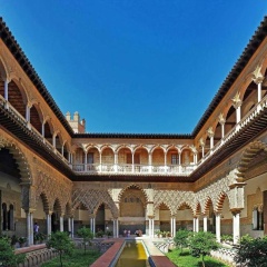 Preciosa casa grande con patio en Sevilla 8PAX - Bild 6