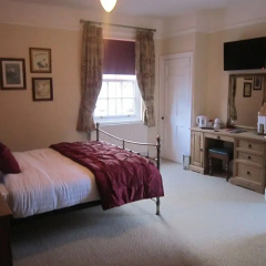 The Rose and Crown thumbnail 4