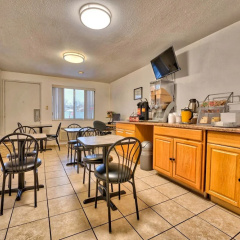 University Inn Reno thumbnail 5