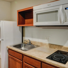 WoodSpring Suites Columbus NE I-270 Airport thumbnail 24