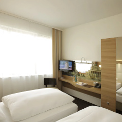 Hotel Berlin Alexanderplatz by Leonardo Hotels - Bild 7