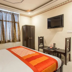 Surya Garh Hotel thumbnail 18
