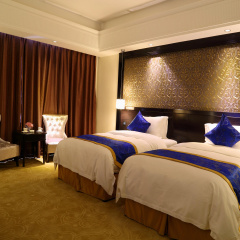 The Brocade Hotel thumbnail 2