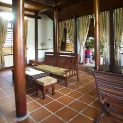 Wooden House Holiday Rental thumbnail 16