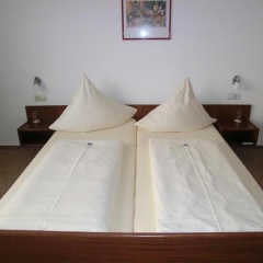 Donauhotel Bed - Breakfast - Bild 4