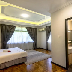 Tanjong Puteri Golf Resort - Malaysia thumbnail 4