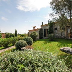 Ideal Holiday Home with Private Pool for Family & Friends - Bild 13