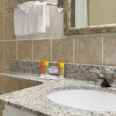 Travelodge by Wyndham Edmonton East