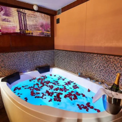 VIP Paris Yacht Hotel - Bild 15