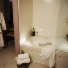 The Purple Orchid Wine Country Resort & Spa thumbnail 7