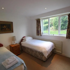 Woodlands Bed & Breakfast thumbnail 1