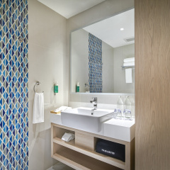 OZO Phuket - Bild 13