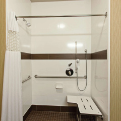 Hampton Inn Seattle/Everett thumbnail 10