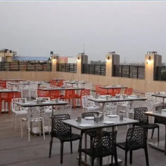 The SSLR Hotel thumbnail 8