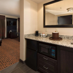 Hampton Inn Lewiston-Auburn thumbnail 21