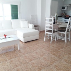 Wonderful, 100 meters from the beach. - Bild 3