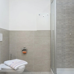Hintown - Marina's White Apartment thumbnail 7
