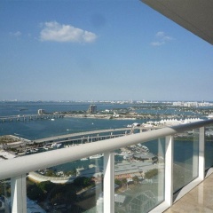 Luxury Apartments at 50 Biscayne - Bild 12