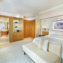 The Ritz-Carlton, Dubai International Financial Centre Hotel thumbnail 31