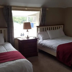 The Bounty Bar Guesthouse thumbnail 2