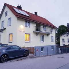 House LA - Bild 1
