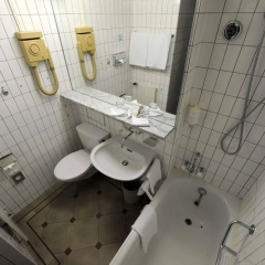 The Guests' House - Bild 10