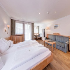 Hotel Strass - Bild 1