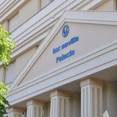 Lux Sevilla Palacio - Bild 1