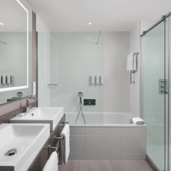 Courtyard by Marriott Paris Porte de Versailles - Bild 8