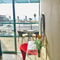 Sur La Mer Hotel thumbnail 7