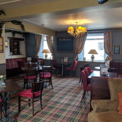 The Queens Head thumbnail 12