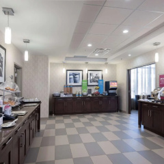 Hampton Inn & Suites by Hilton, Airdrie, AB, Canada thumbnail 18