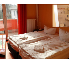 HappyGoLucky Hotel & Hostel - Bild 6