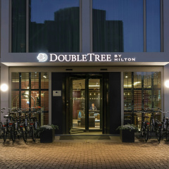 DoubleTree by Hilton Hotel Amsterdam - NDSM Wharf - Bild 1