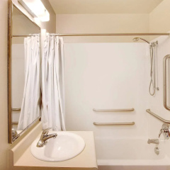 WoodSpring Suites Lafayette thumbnail 23