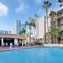 Wyndham San Diego Bayside thumbnail 10