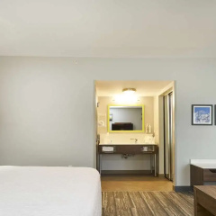 Hampton Inn & Suites Salinas thumbnail 34