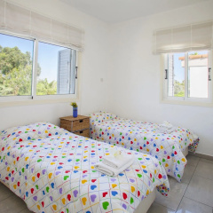 Sunset Beachfront Villa Meneou thumbnail 2