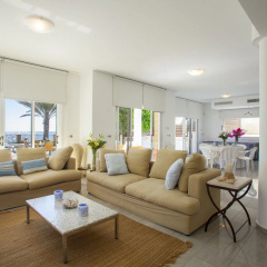 Sunset Beachfront Villa Meneou thumbnail 6