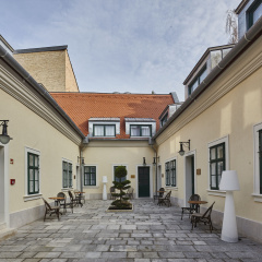 Maison Bistro & Hotel - Bild 1