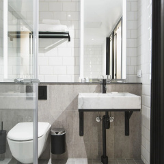 Hotel With Urban Deli - Bild 8