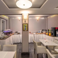 Aristocrat Hotel - Bild 22