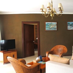 Mangsit Suites by Holiday Resort Lombok - Bild 5