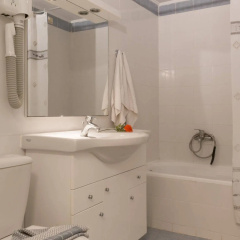 Pavlos Hotel thumbnail 8