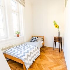 Bright and Sunny Apartment in The City Center! in Sarajevo, Bosnia and Herzegovina from 103$, photos, reviews - zenhotels.com photo 3