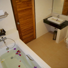 The Sunset Beach Resort Koh Kho Khao - Bild 10