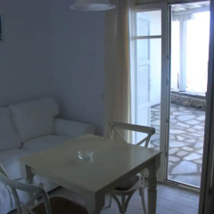 Maroulinas Boutique Apartments & Studios thumbnail 7